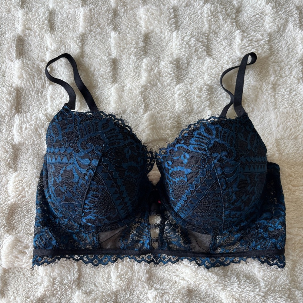 La SENZA Black and Blue Lace Underwire Bras